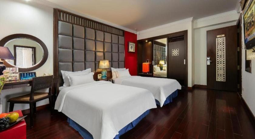 Church Boutique Hotel Hang Trong Ханой Экстерьер фото
