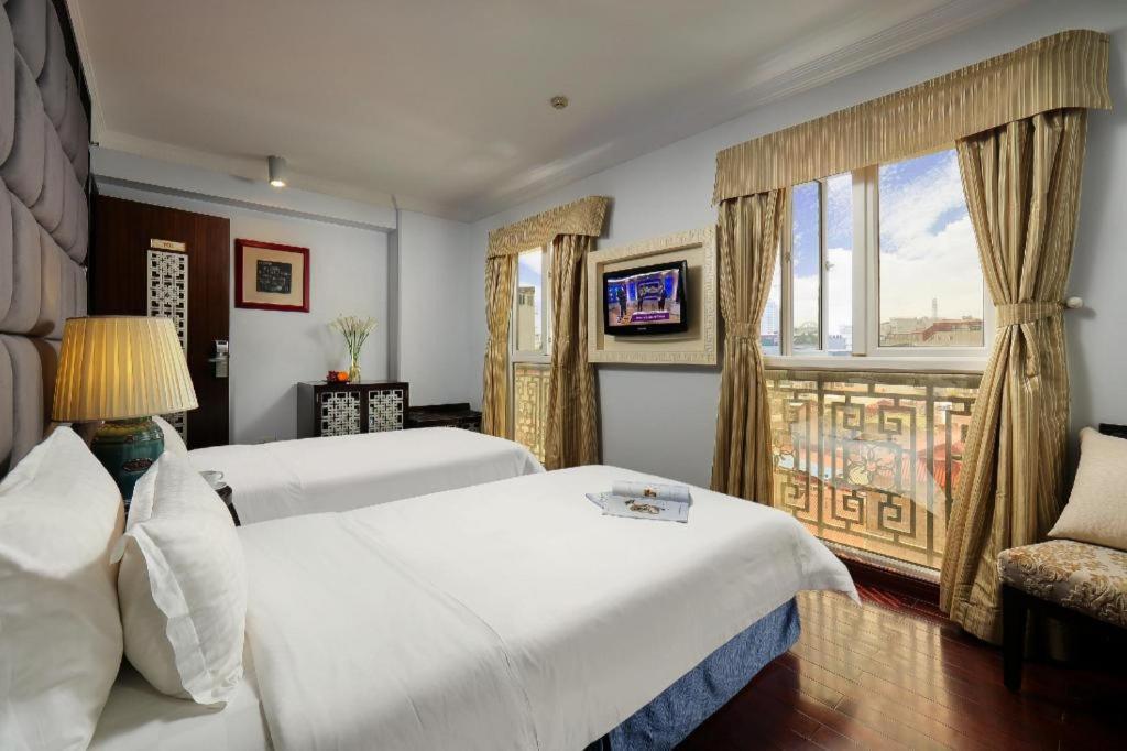 Church Boutique Hotel Hang Trong Ханой Экстерьер фото